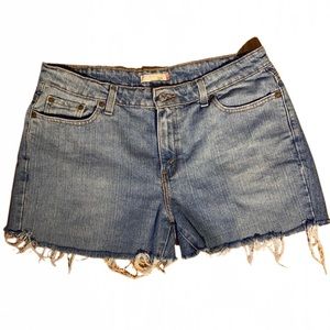 Levi’s 515 Light Wash Cutoff High Waisted Shorts size 14